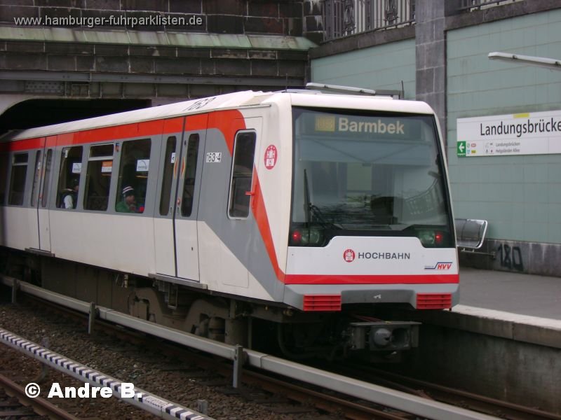 Allgemeine unsortierte UBahn DT4 Bilder/DSC02695 HHA DT4 AB